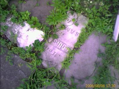 0806/partOfAGRaveStone0646.jpg
