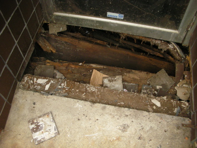 0807/920MainStreetCaveIn0806.jpg