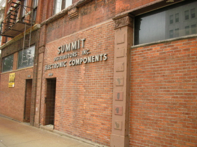 0807/920MainStreetFacade0806.jpg