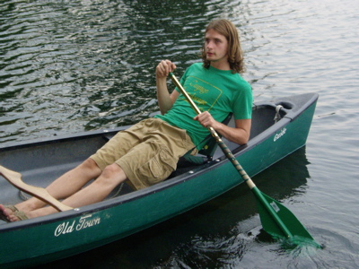 0807/MatthewCanoeingAtJabePond0805.jpg