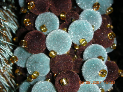0907/BlueFluffBalls0909.jpg