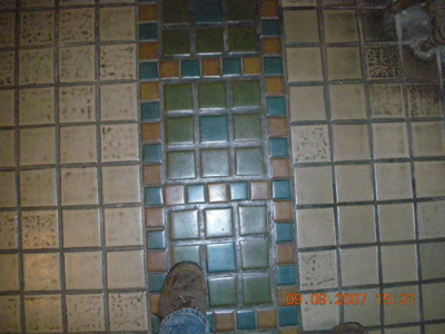 0907/ChristianScientistChurchOnNorthTileFloor0913.jpg