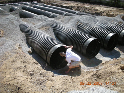 0907/PipesUnderPlayground0909.jpg