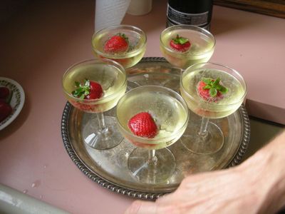 1007/Champagne1007.jpg