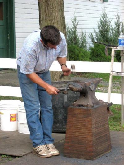 0809/Smithy10823.jpg