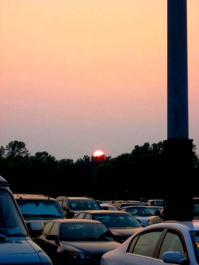 0809/SundownFair0823.jpg