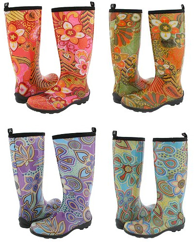 0108/Rainboots0121.jpg